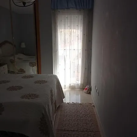 Torremolinos Alquilo Habitacion Doble Bano Privado Y Cocina Compartida Buitenkant foto